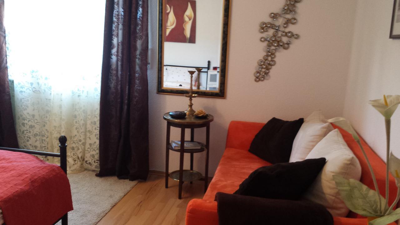 Ferienwohnung Rosentraum Oberotterbach 외부 사진